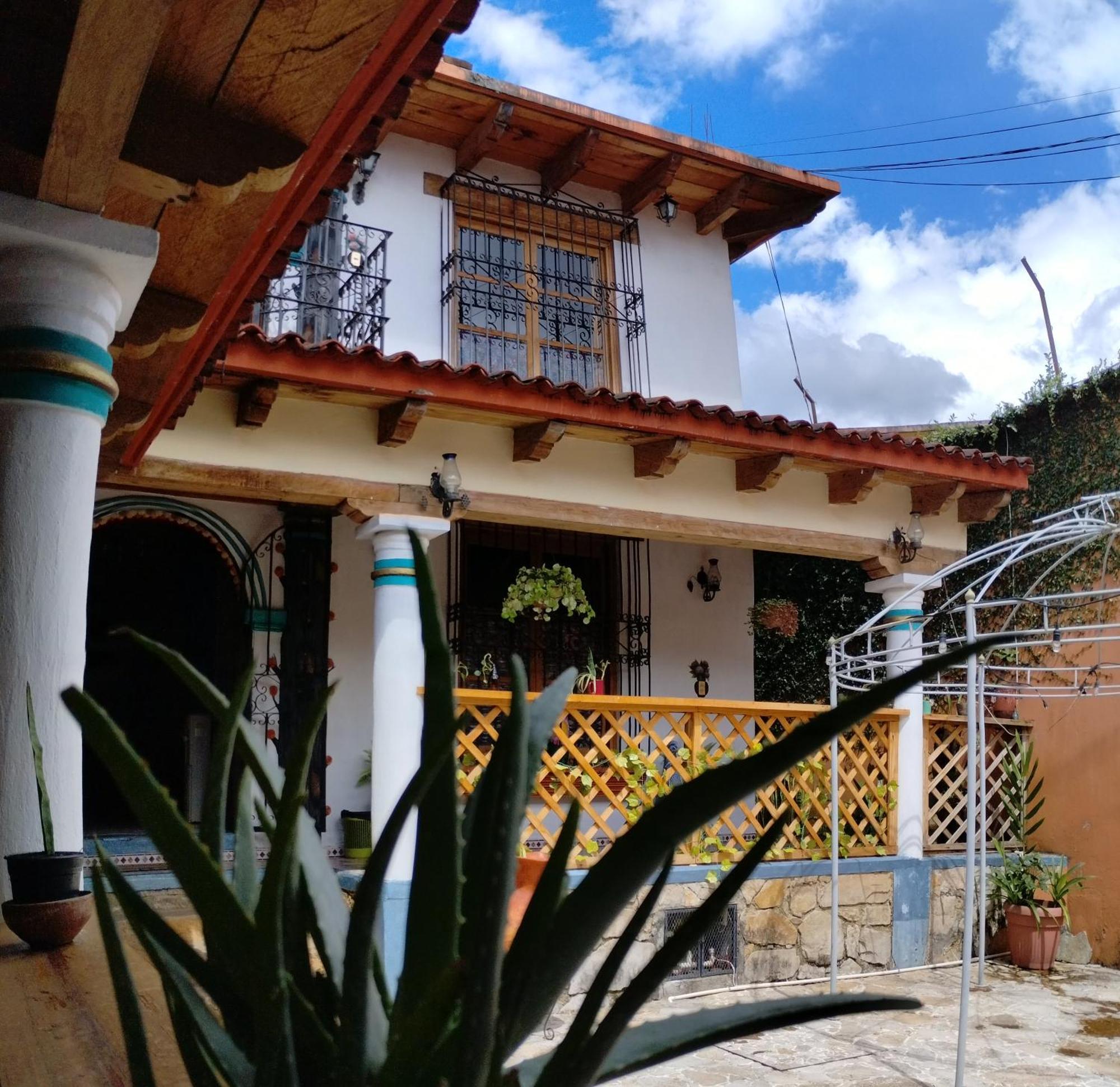 Hotel Tierra Maya San Cristóbal de Las Casas Eksteriør billede